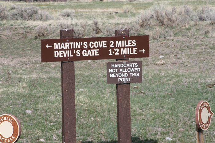 Martins Cove sign